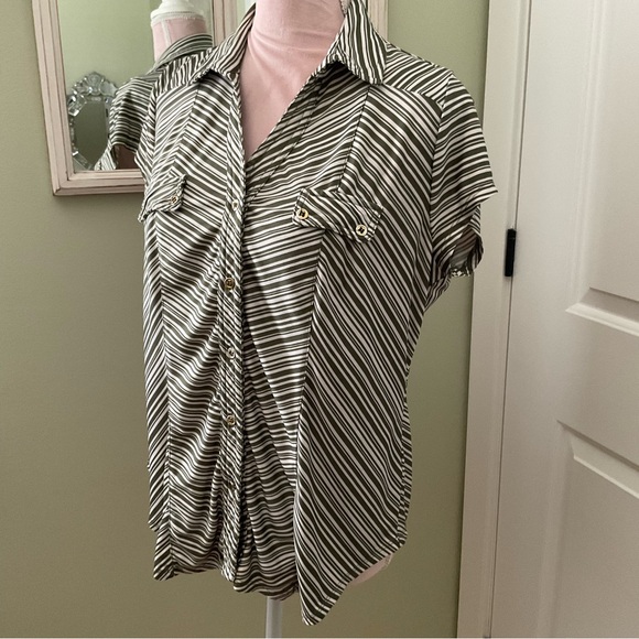 ROZ&ALI, GREEN AND WHITE STRIPED BLOUSE, SIZE L - Picture 2 of 9